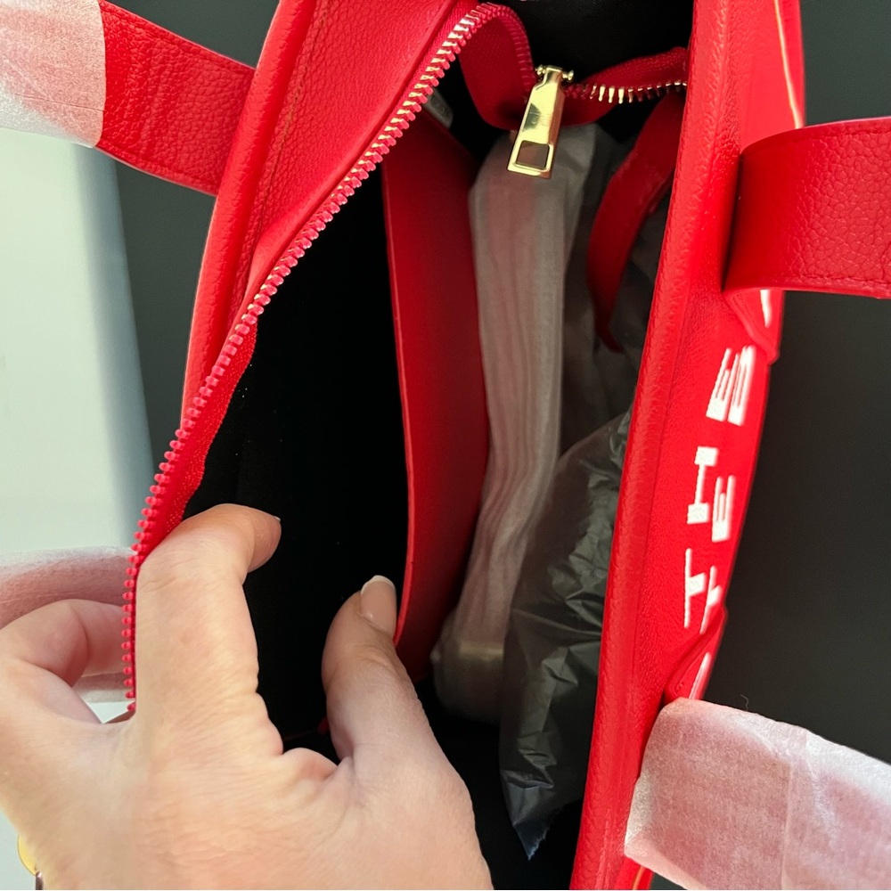 NEW Small The Tote Bag Red and Black Purse Crossbody - Picture 16 of 16